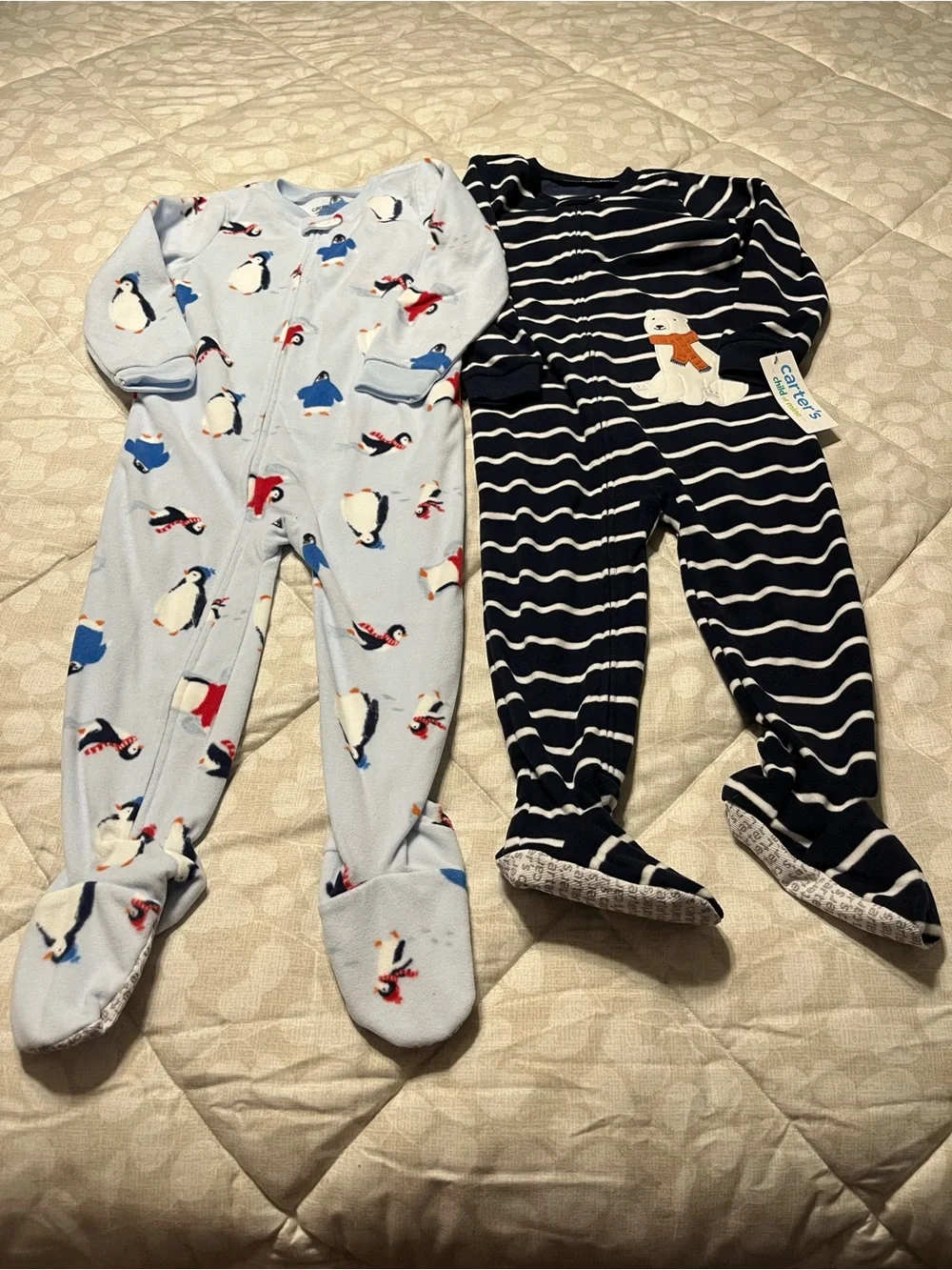 NEW! Carter’s Boys 2 Piece Zip Up Pajamas Size 3T